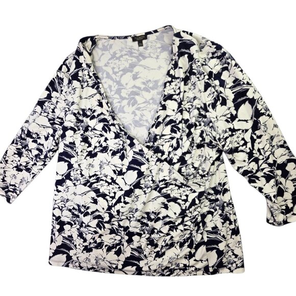 Talbots Shirt Womens 2X Petite Blue White Floral V Neck Surplice Wrap 3/4 Sleeve - Picture 1 of 12